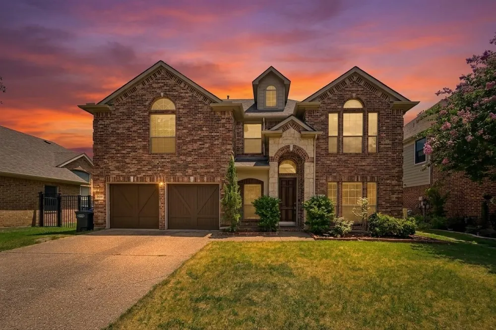 381 Fairlanding Avenue Fairview, TX 75069