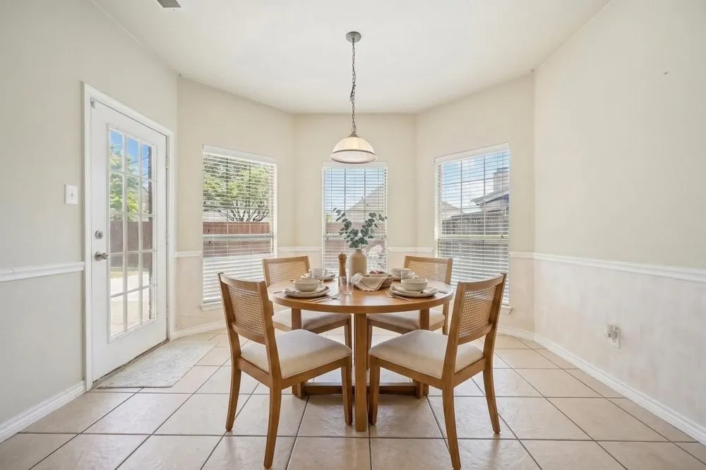 381 Fairlanding Avenue Fairview, TX 75069