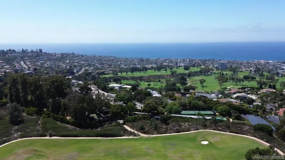 7158 Romero Loop La Jolla, CA 92037