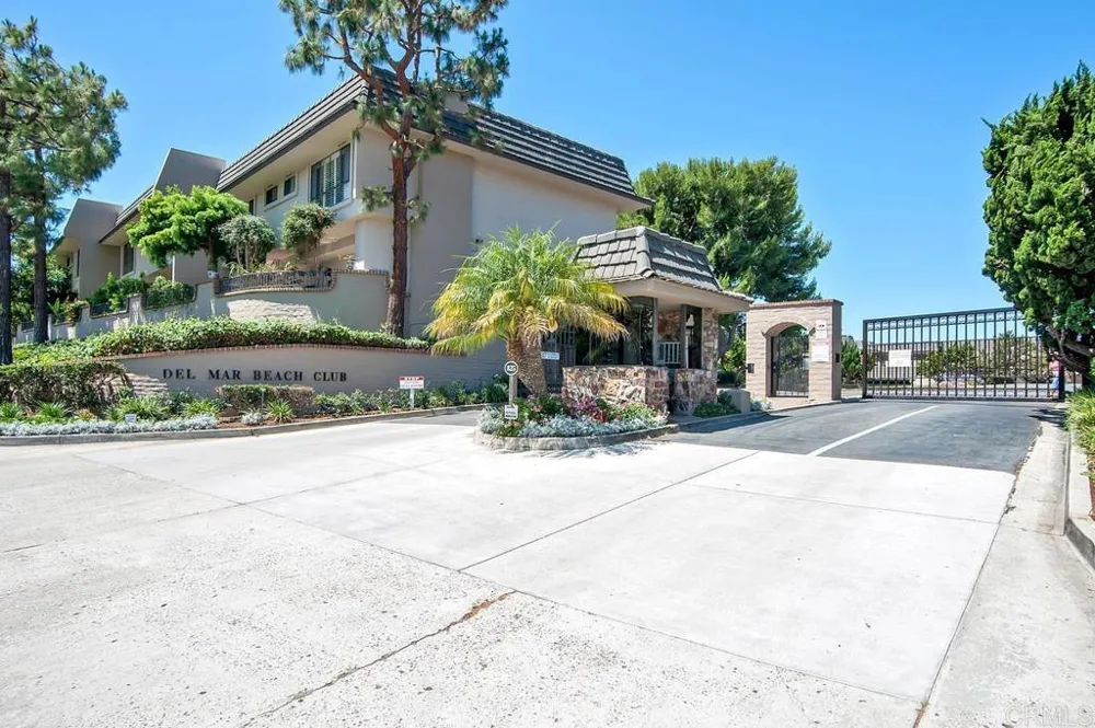 836 S Sierra Solana Beach, CA 92075