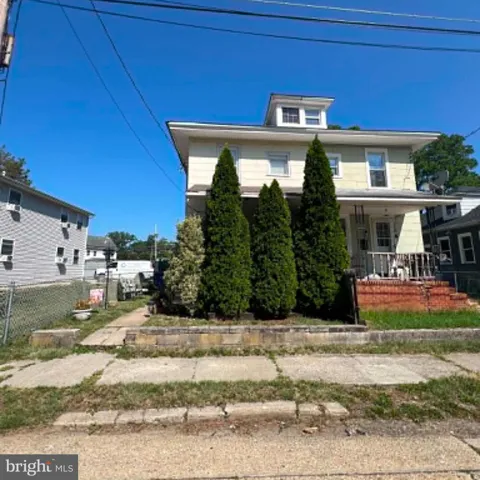 120 MIDDLE AVENUE
