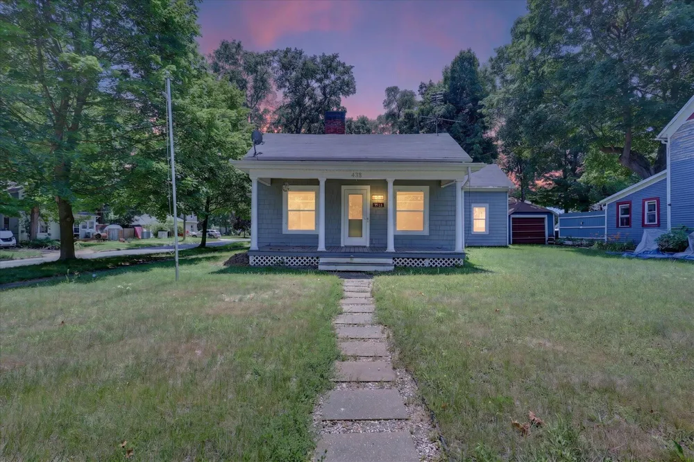 438 E Center Street Hastings, MI 49058