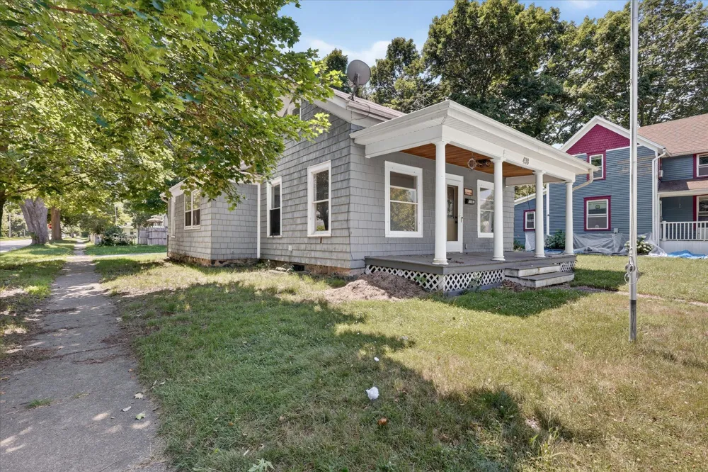 438 E Center Street Hastings, MI 49058