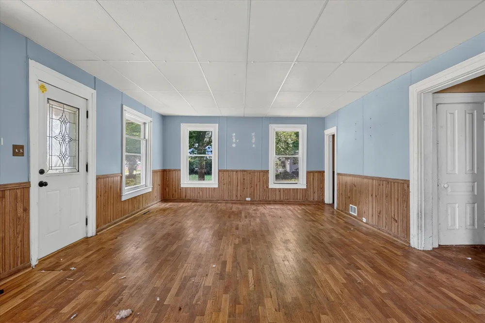 438 E Center Street Hastings, MI 49058