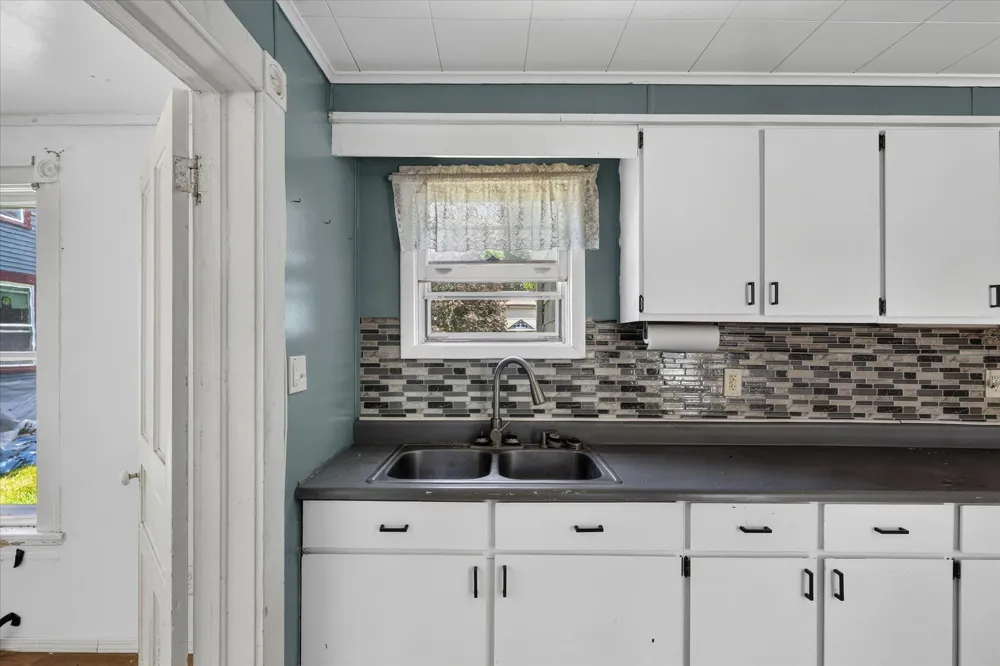 438 E Center Street Hastings, MI 49058