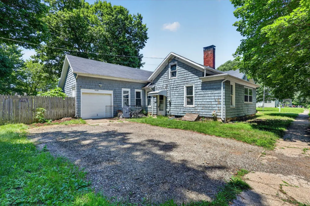 438 E Center Street Hastings, MI 49058