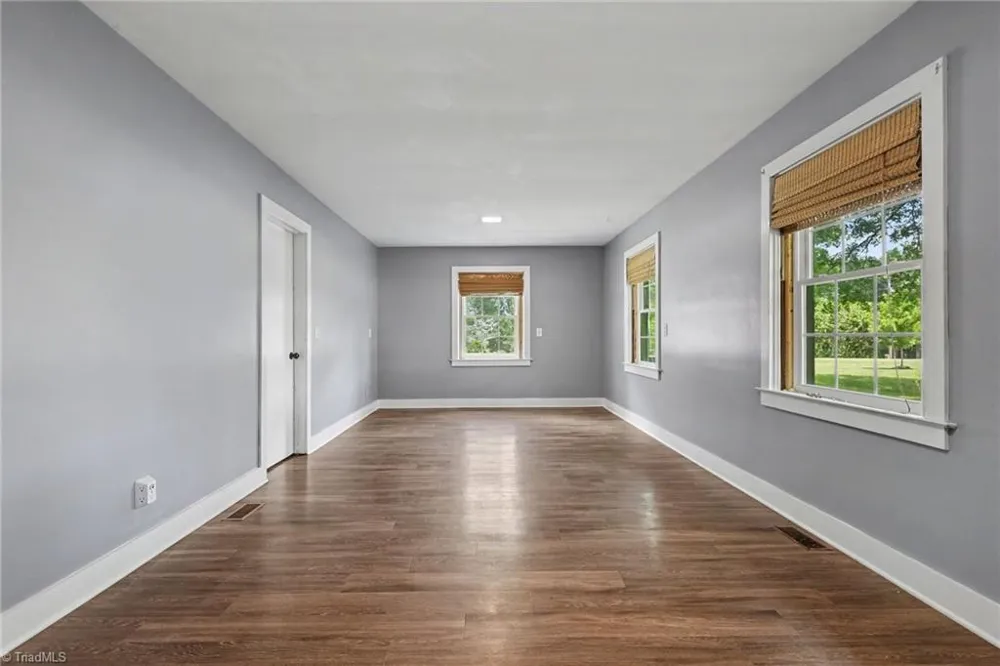 3063 Georgia Road Yadkinville, NC 27055