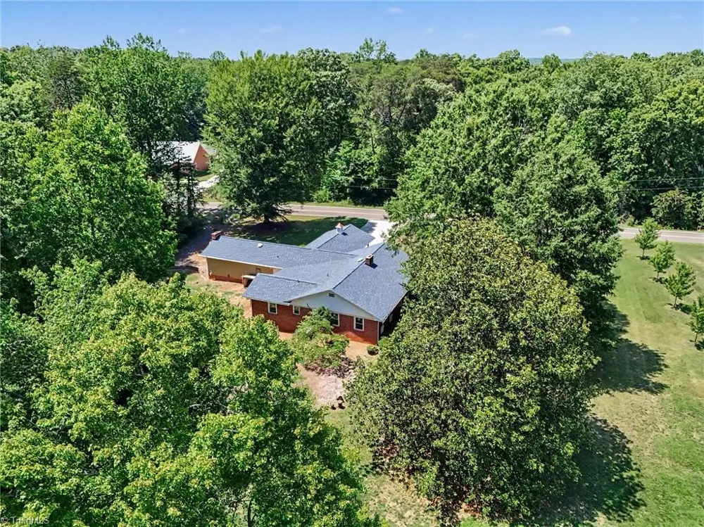3063 Georgia Road Yadkinville, NC 27055
