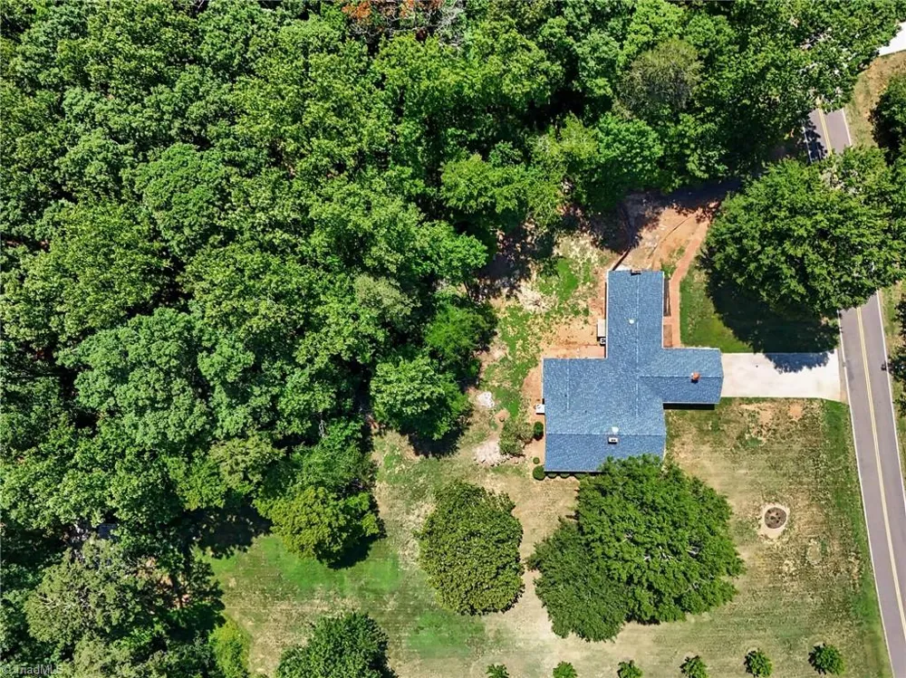 3063 Georgia Road Yadkinville, NC 27055