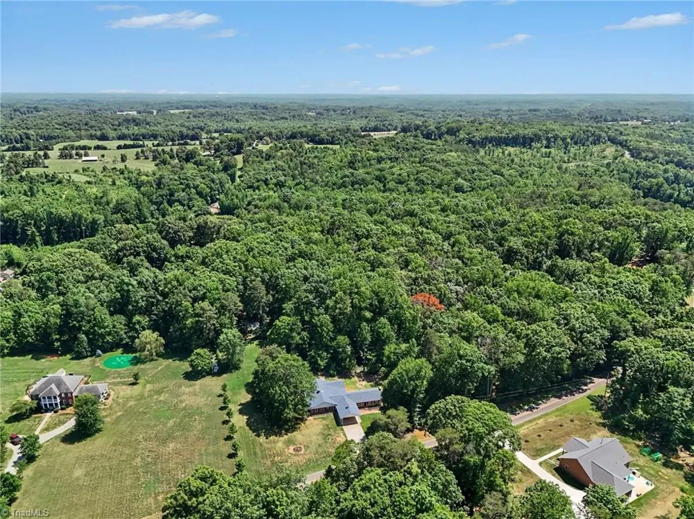 3063 Georgia Road Yadkinville, NC 27055