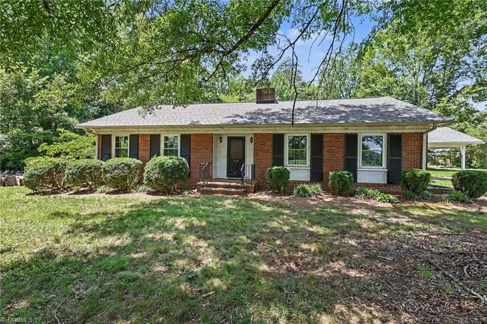 3063 Georgia Road Yadkinville, NC 27055
