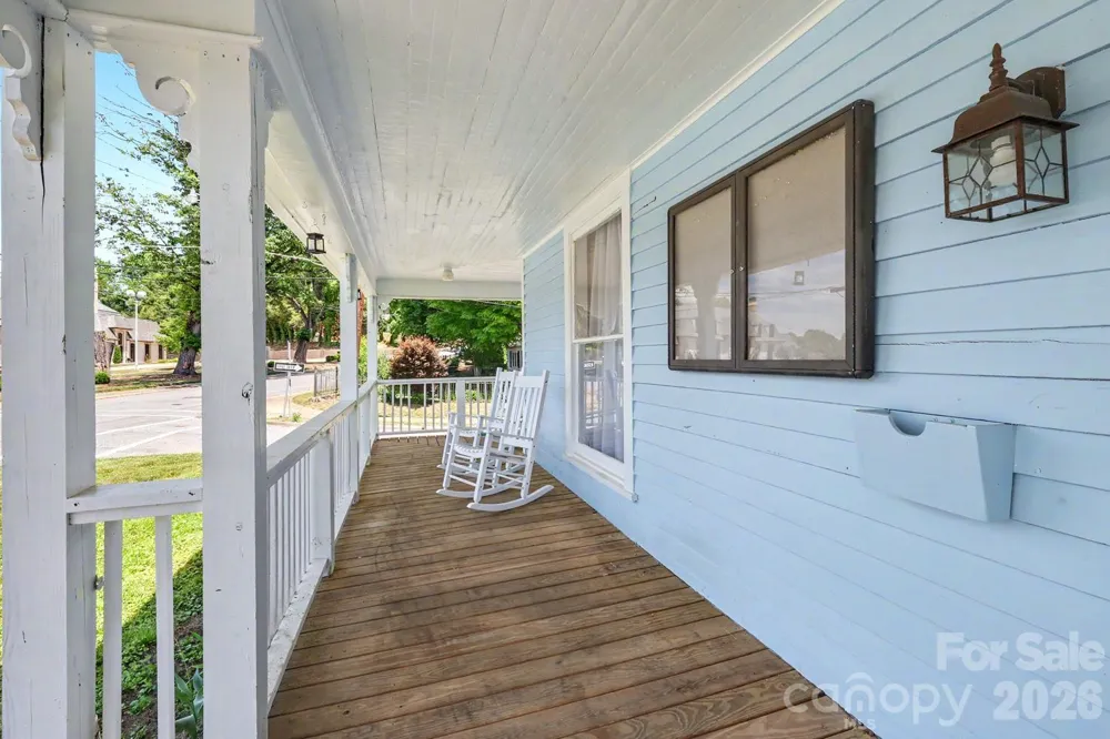601 College Avenue SW Lenoir, NC 28645