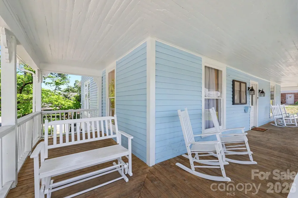 601 College Avenue SW Lenoir, NC 28645