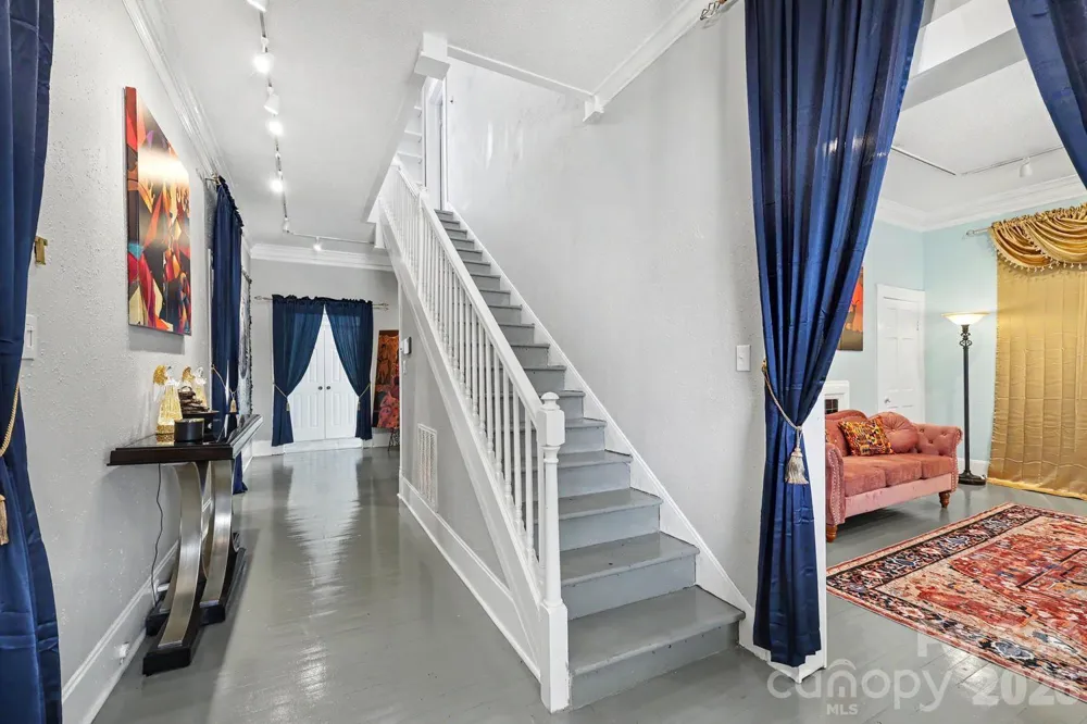 601 College Avenue SW Lenoir, NC 28645