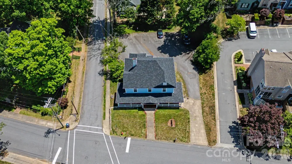 601 College Avenue SW Lenoir, NC 28645