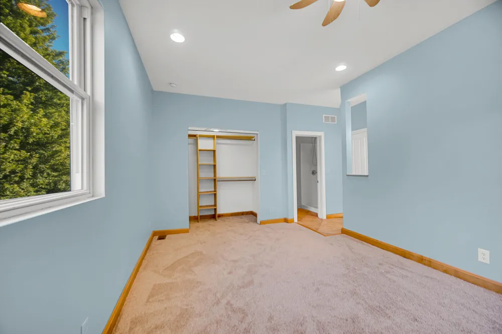 7692 Emery Road Rolling Prairie, IN 46371