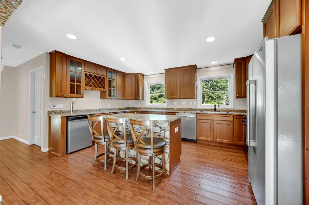 7692 Emery Road Rolling Prairie, IN 46371