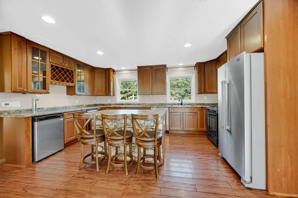 7692 Emery Road Rolling Prairie, IN 46371