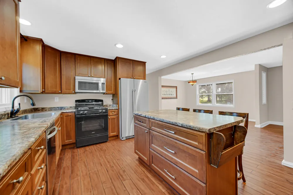7692 Emery Road Rolling Prairie, IN 46371