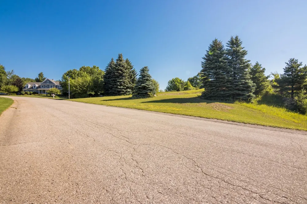14750 Mallard Drive Peninsula Township, MI 49686
