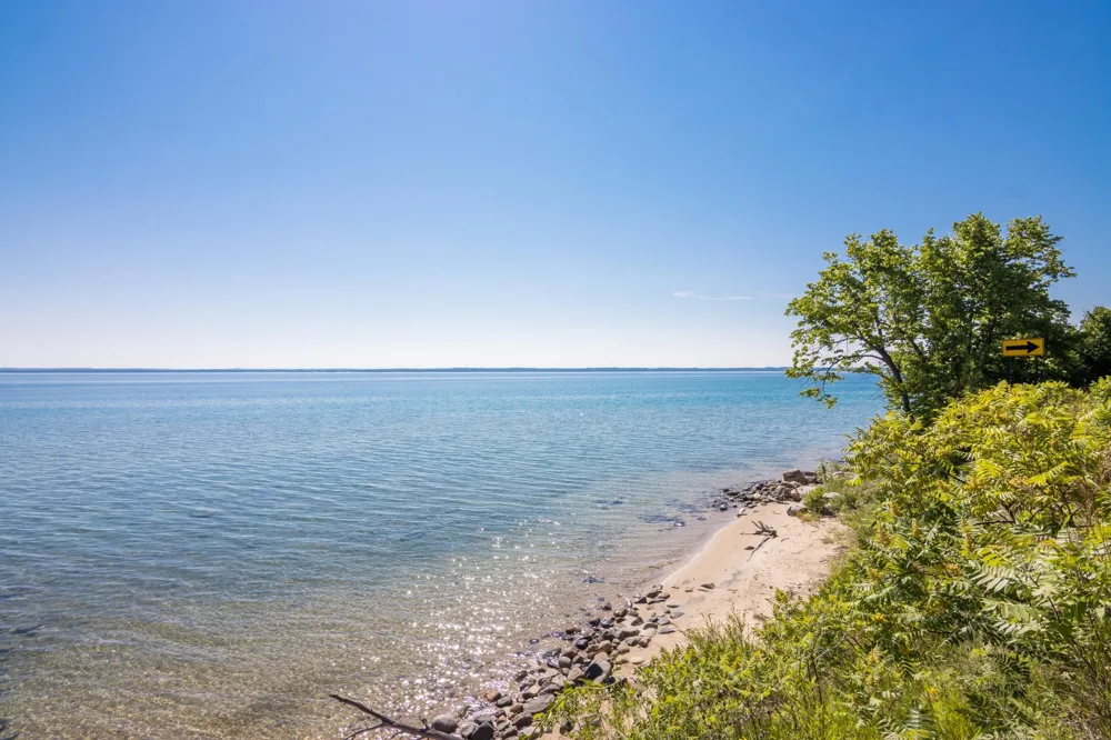 14750 Mallard Drive Peninsula Township, MI 49686