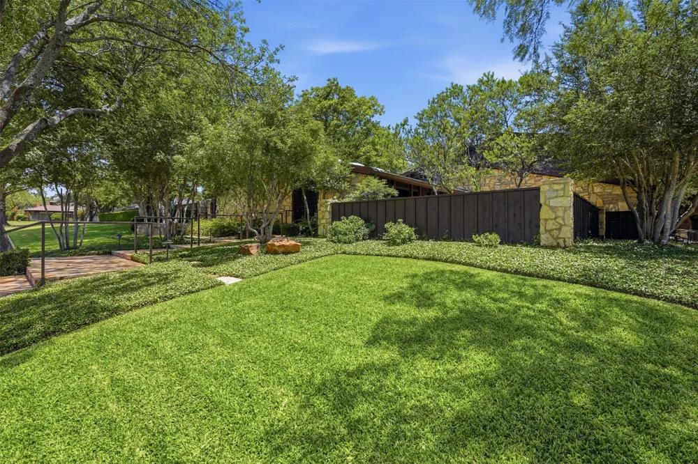 512 S Ammerman Avenue Eastland, TX 76448
