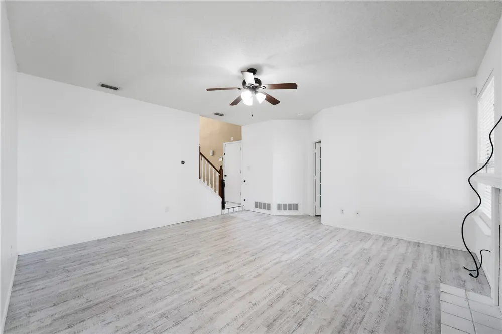7845 Ember Oaks Drive North Richland Hills, TX 76182