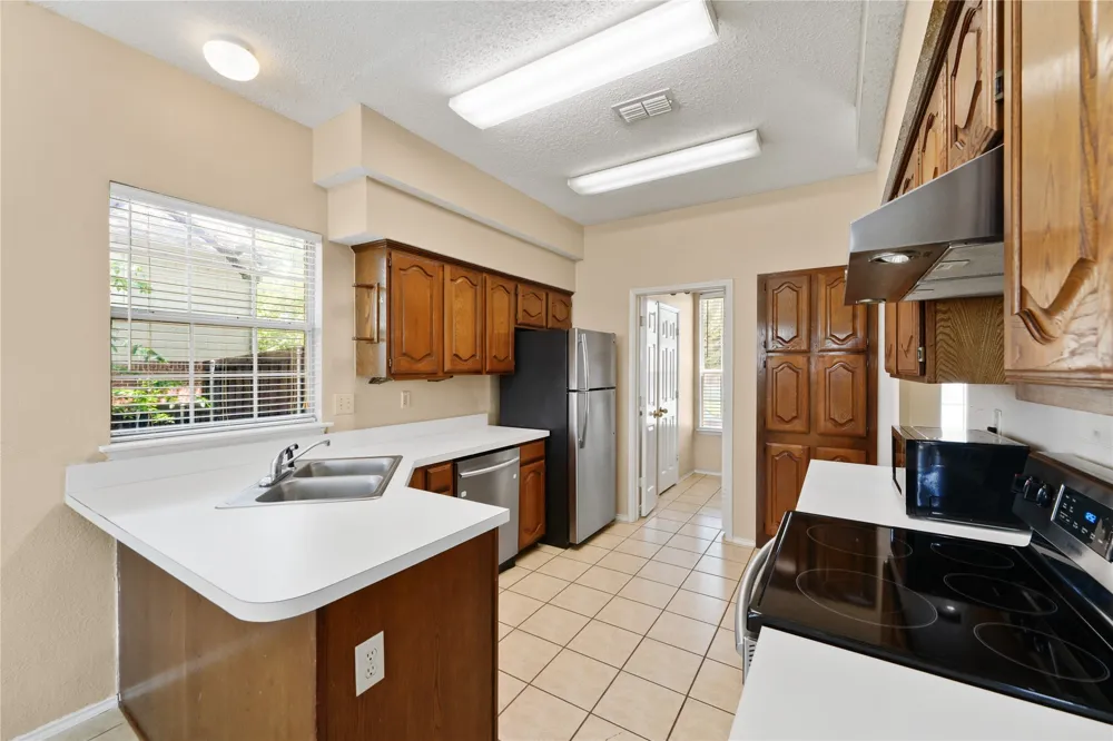 7845 Ember Oaks Drive North Richland Hills, TX 76182