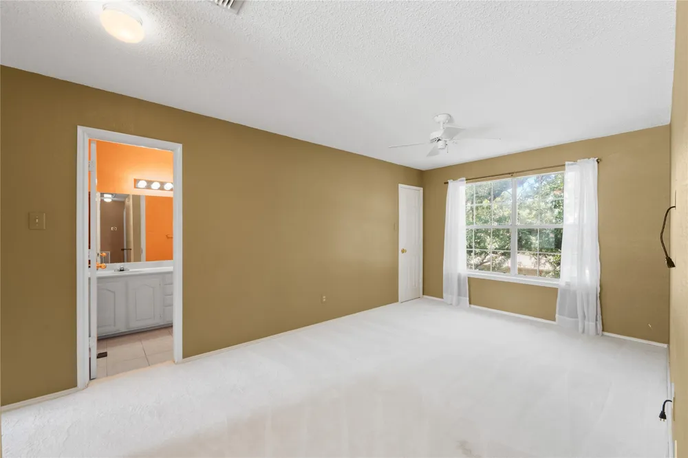 7845 Ember Oaks Drive North Richland Hills, TX 76182