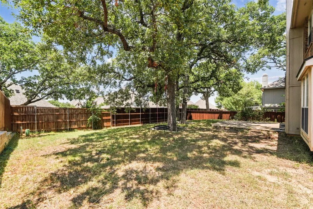 7845 Ember Oaks Drive North Richland Hills, TX 76182