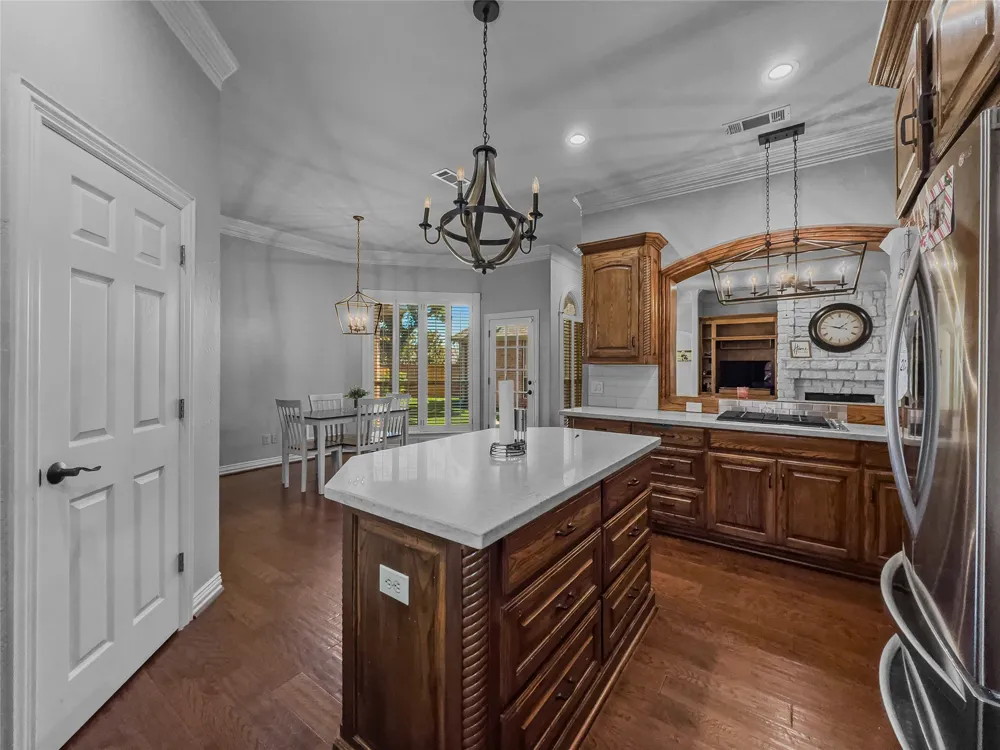 3211 Lake Creek Trail Mansfield, TX 76063