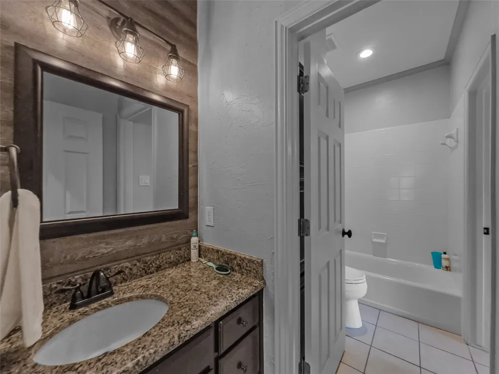 3211 Lake Creek Trail Mansfield, TX 76063