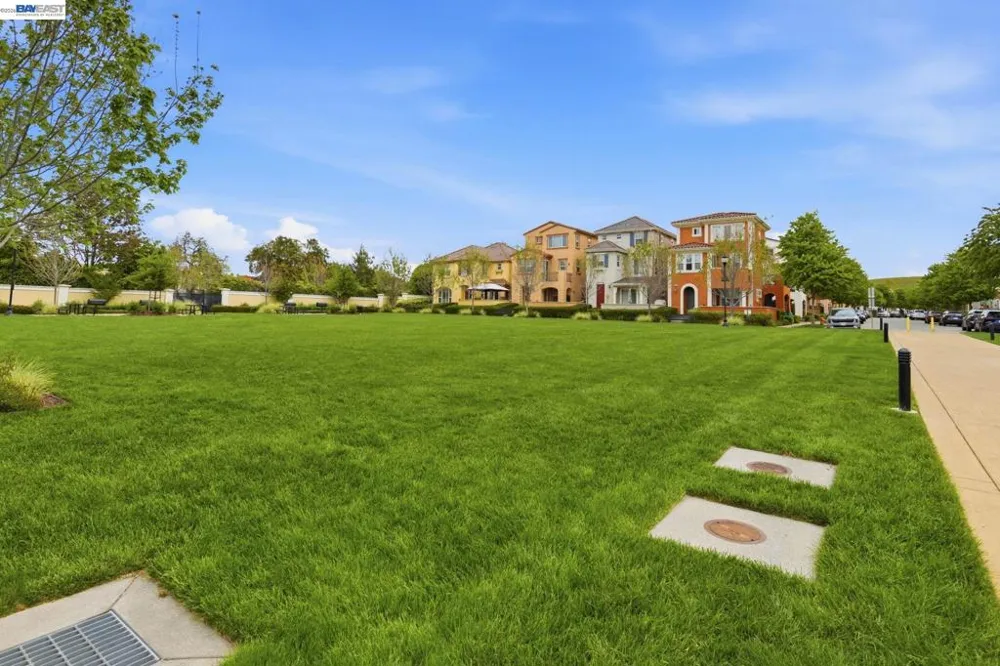 152 Heligan Lane Livermore, CA 94551