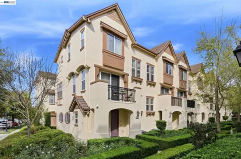 152 Heligan Lane #15