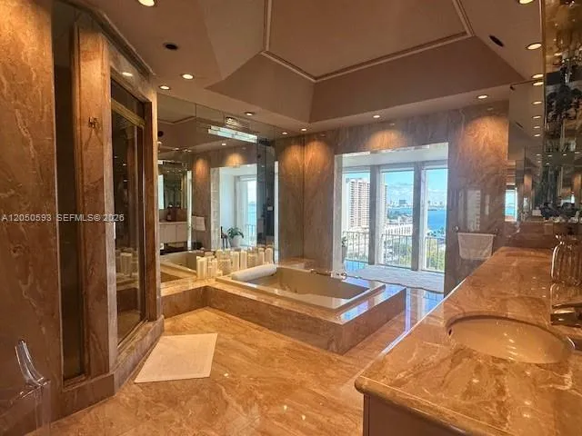 11111 Biscayne Blvd #PH AFG Miami, FL 33181