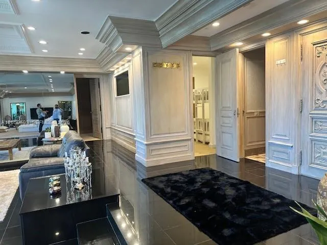 11111 Biscayne Blvd #PH AFG Miami, FL 33181