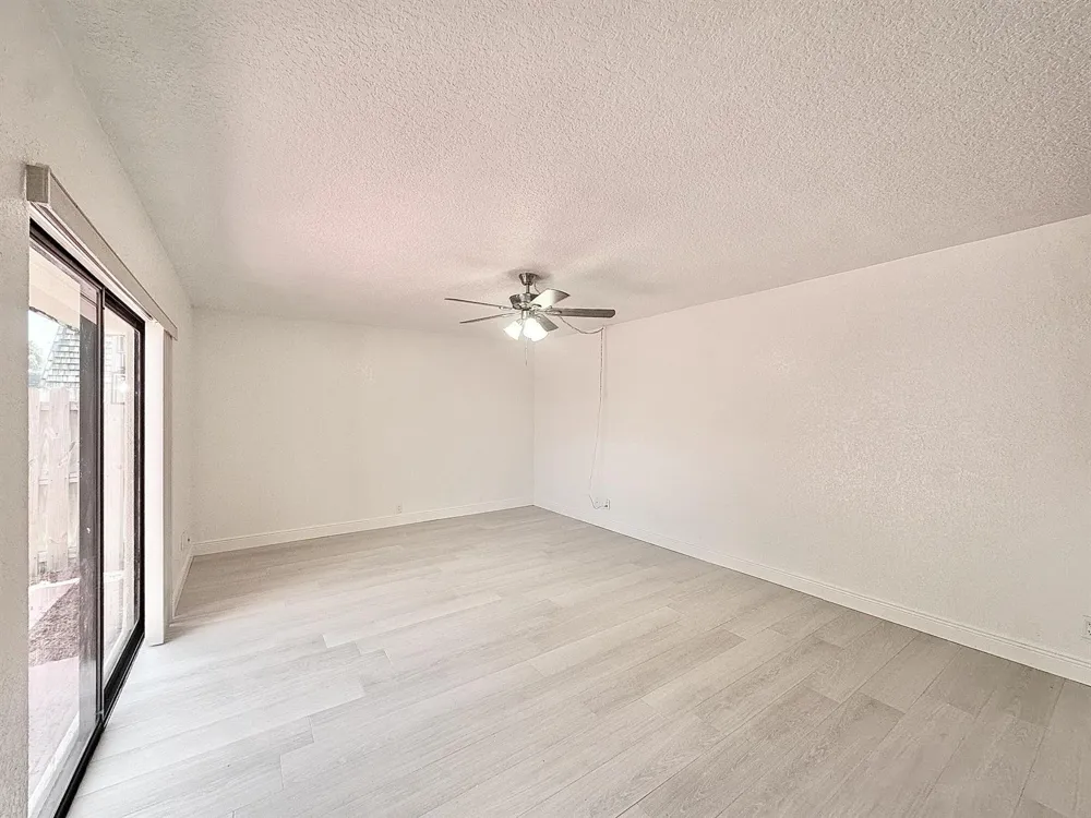 255 Lake Arbor Drive Palm Springs, FL 33461