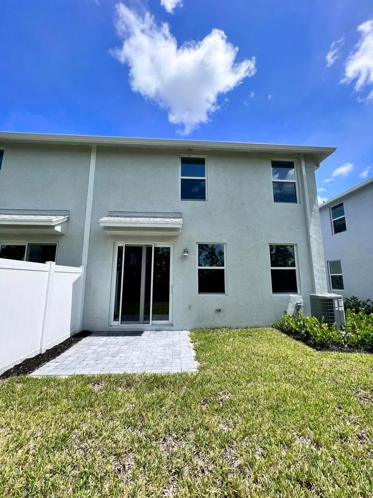 254 Osprey Preserve Boulevard Jensen Beach, FL 34957