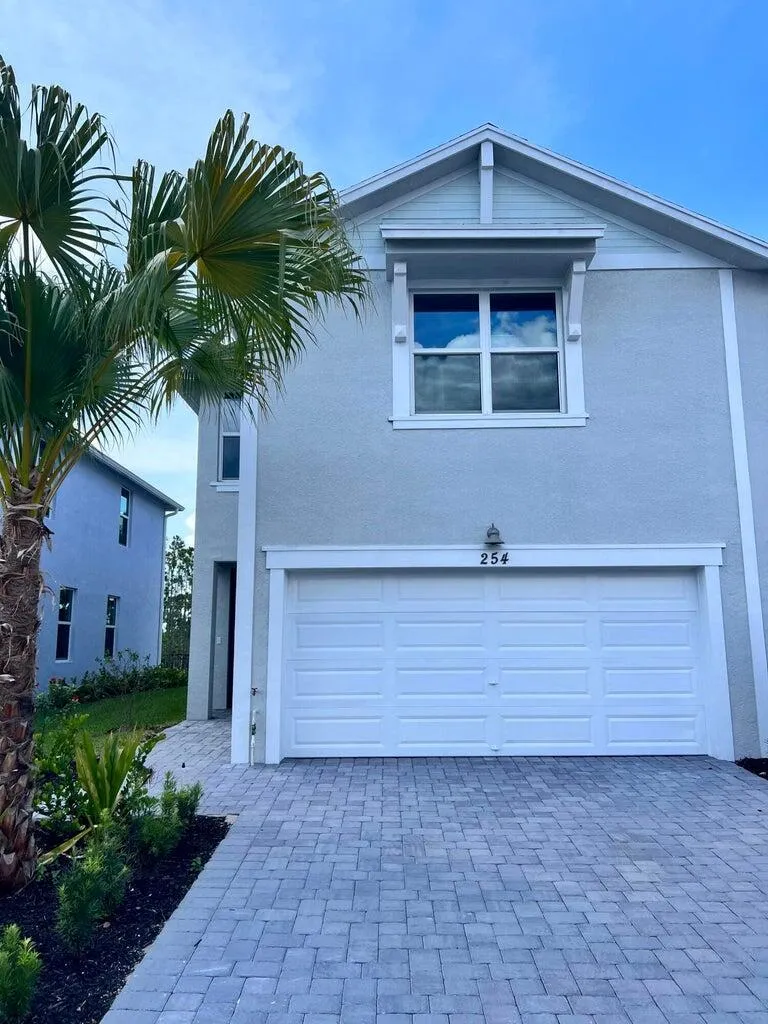 254 Osprey Preserve Boulevard Jensen Beach, FL 34957