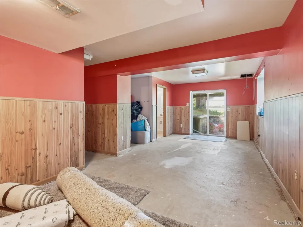 2435 E M 36 Hamburg Township, MI 48169