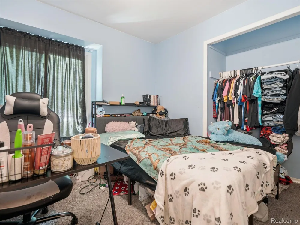 2435 E M 36 Hamburg Township, MI 48169