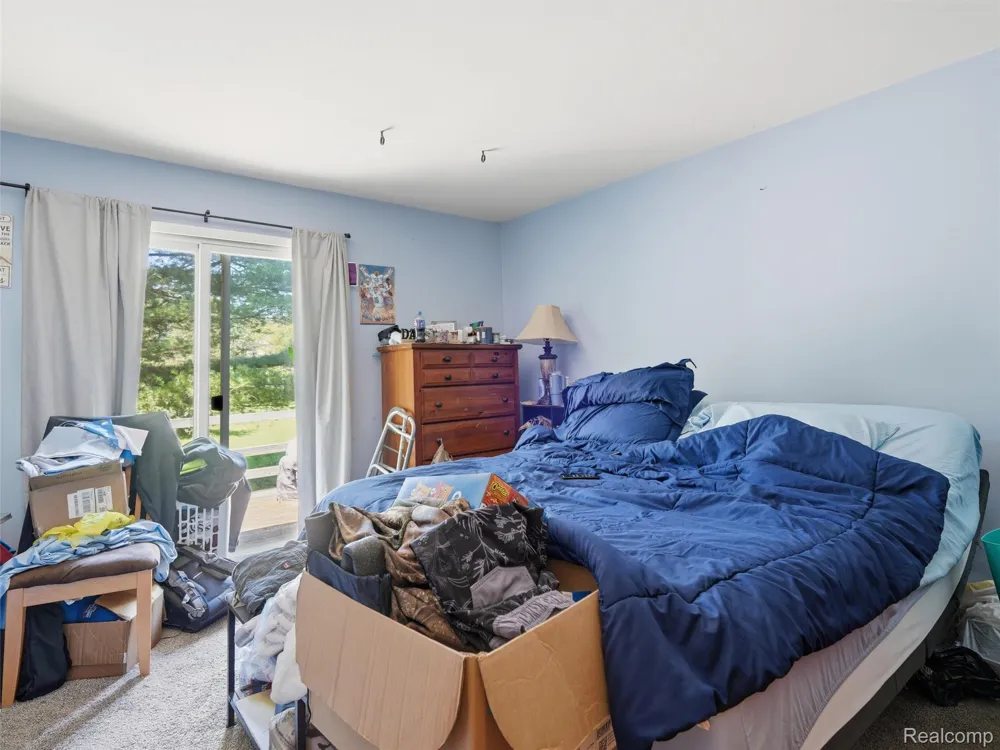 2435 E M 36 Hamburg Township, MI 48169