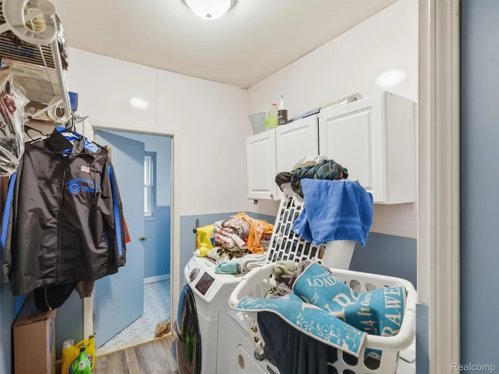 2435 E M 36 Hamburg Township, MI 48169