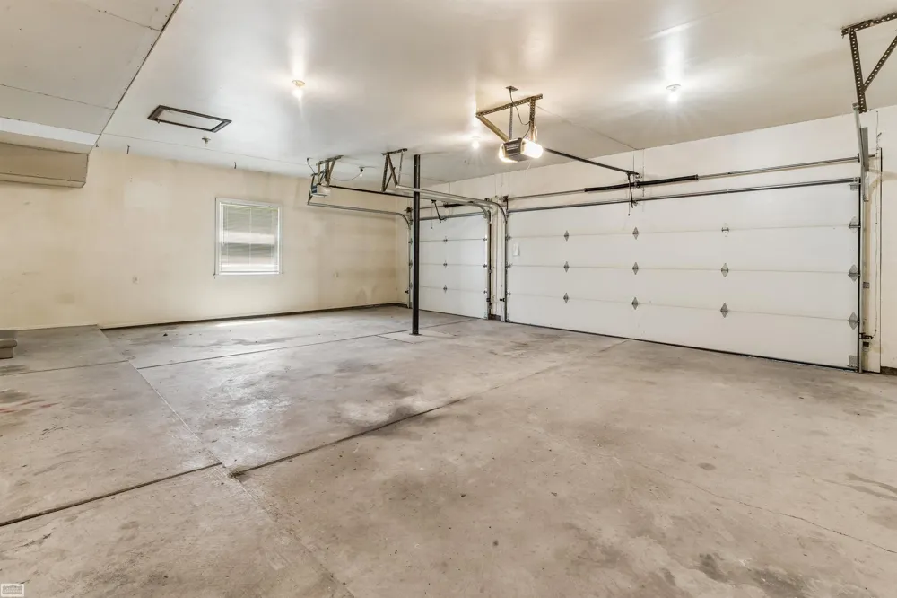37816 Winkler Street Harrison Charter Township, MI 48045