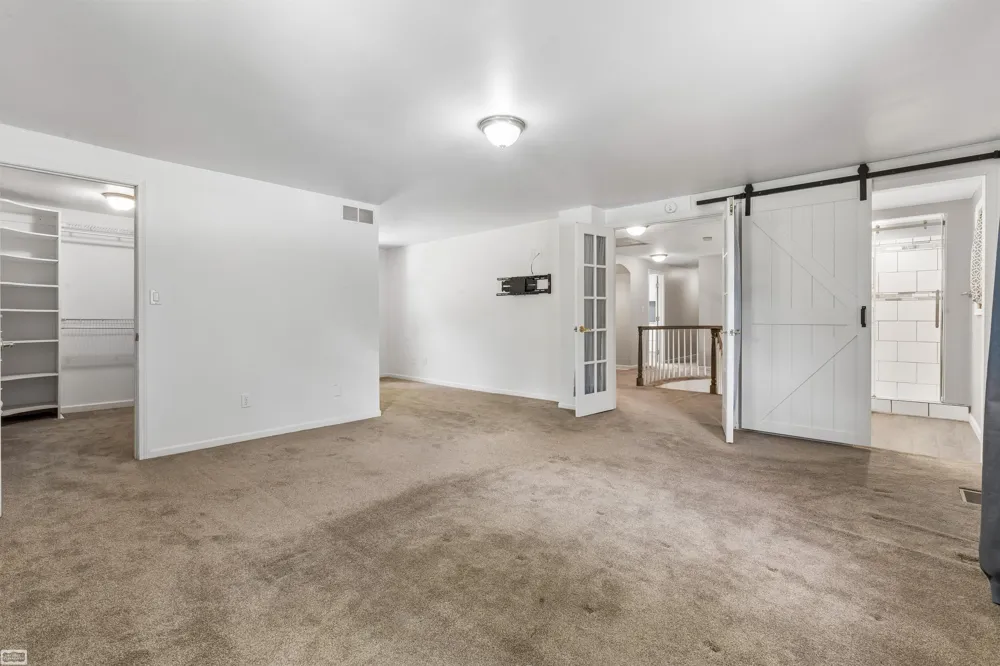 37816 Winkler Street Harrison Charter Township, MI 48045