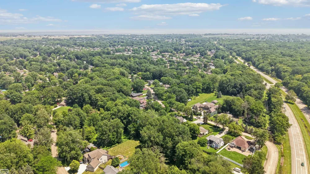 37816 Winkler Street Harrison Charter Township, MI 48045