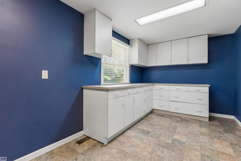 37816 Winkler Street Harrison Charter Township, MI 48045