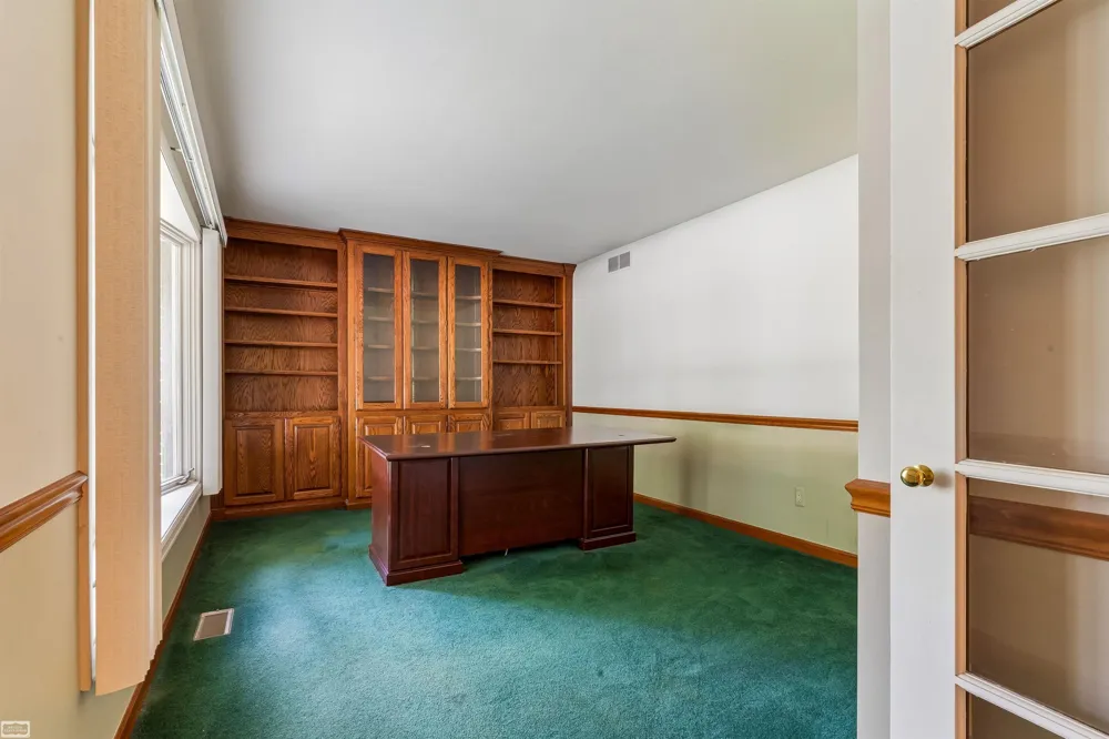 37816 Winkler Street Harrison Charter Township, MI 48045