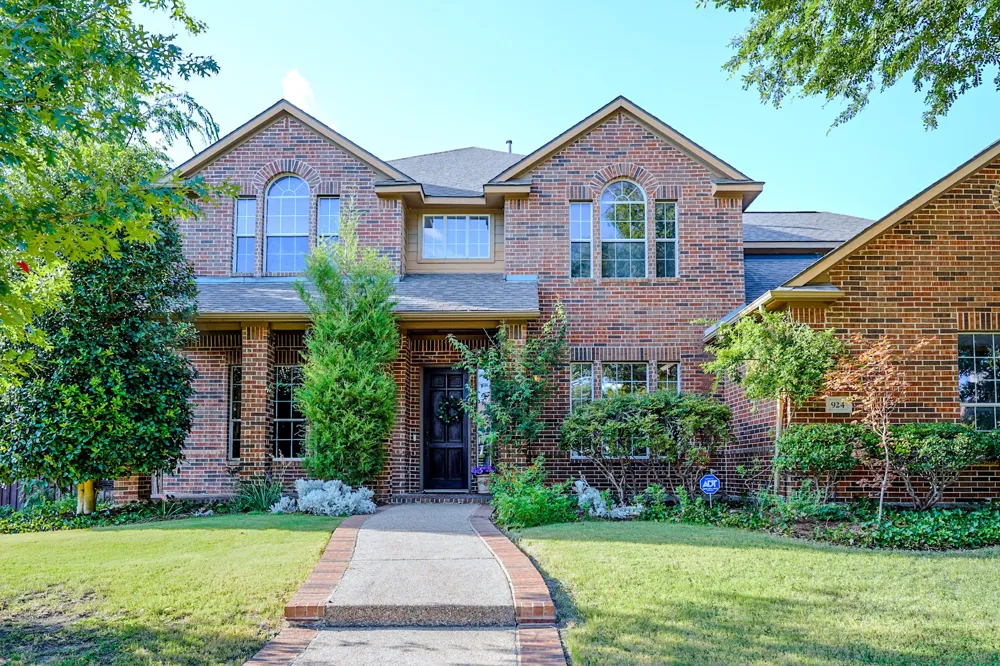 924 Brentwood Drive Murphy, TX 75094