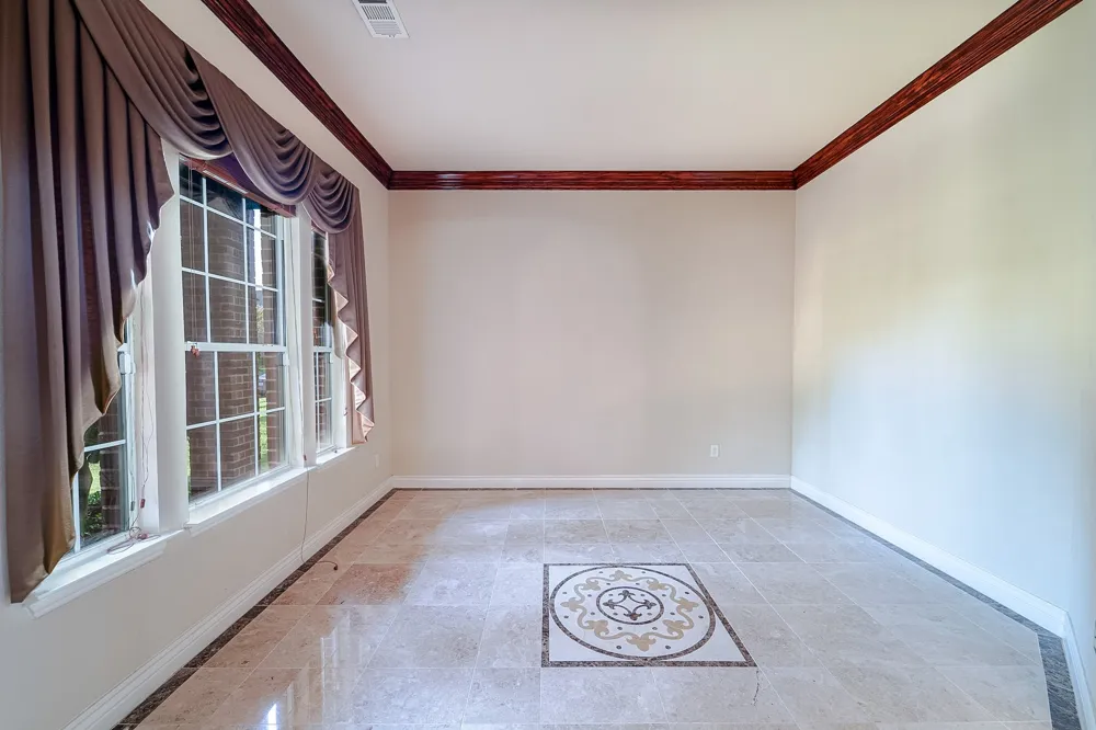 924 Brentwood Drive Murphy, TX 75094